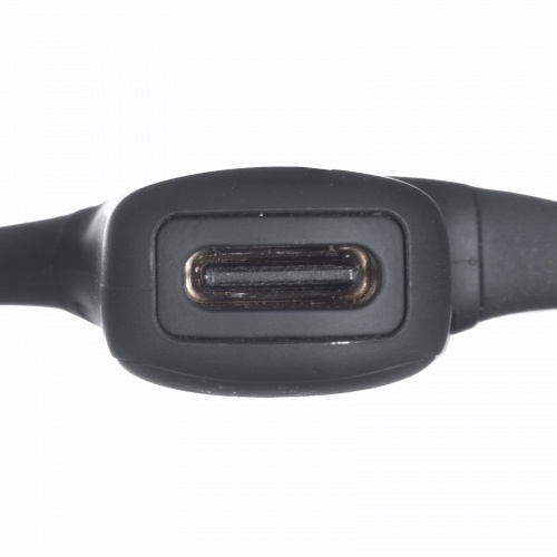 本体のUSB Type-C端子。