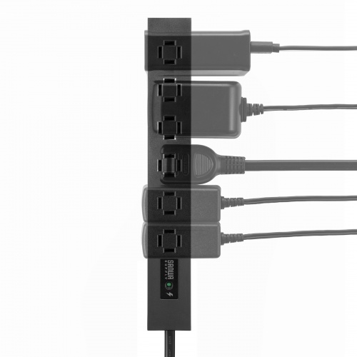 プラグの向きを縦にそろえた対象ブラックモデルのメーカー使用例。